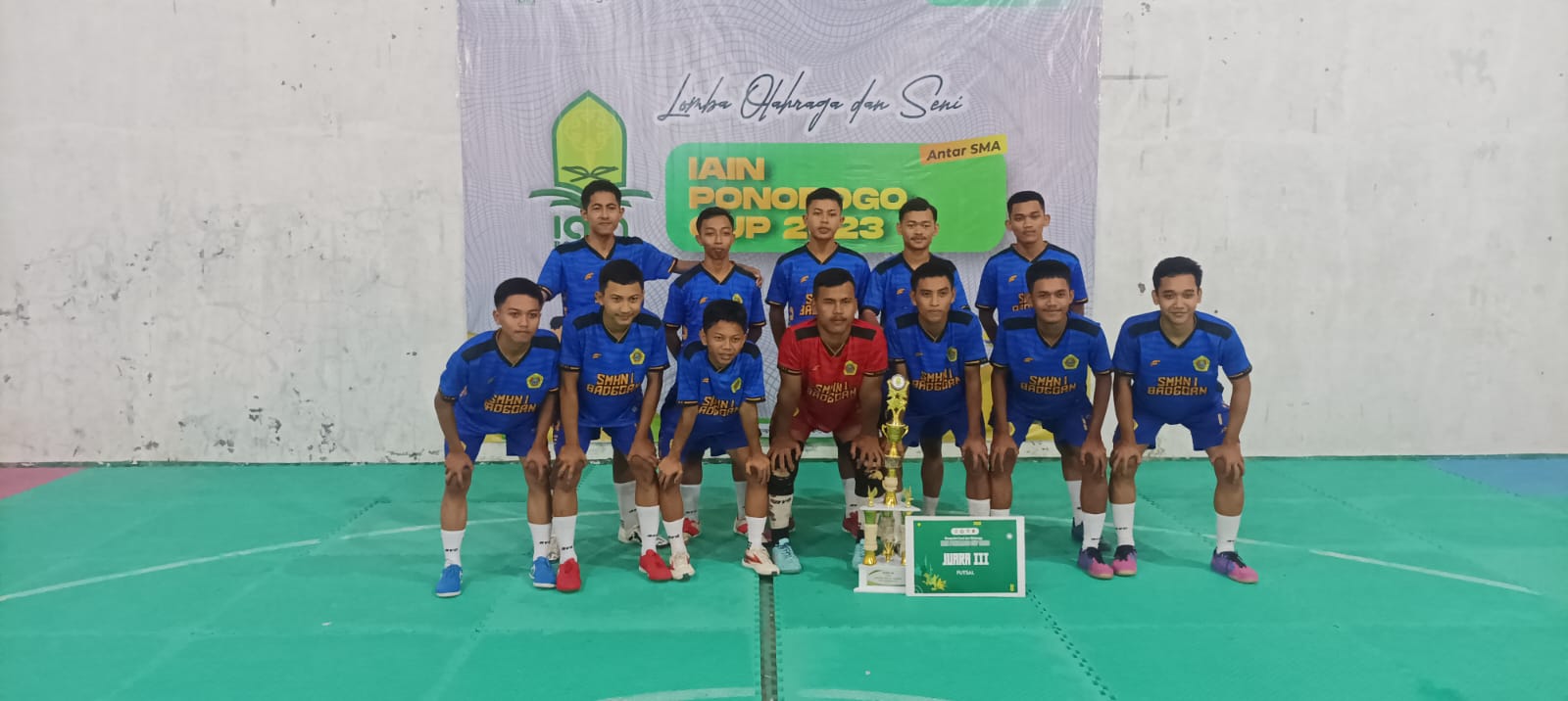 Juara 3 turnamen futsal antar SMA/SMK di IAIN Ponorogo. " IAIN Ponorogo Cup 2023".